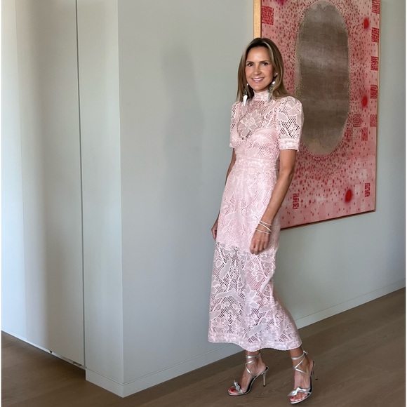 Alice Mc Call pink lace dress size 4. - Picture 2 of 3